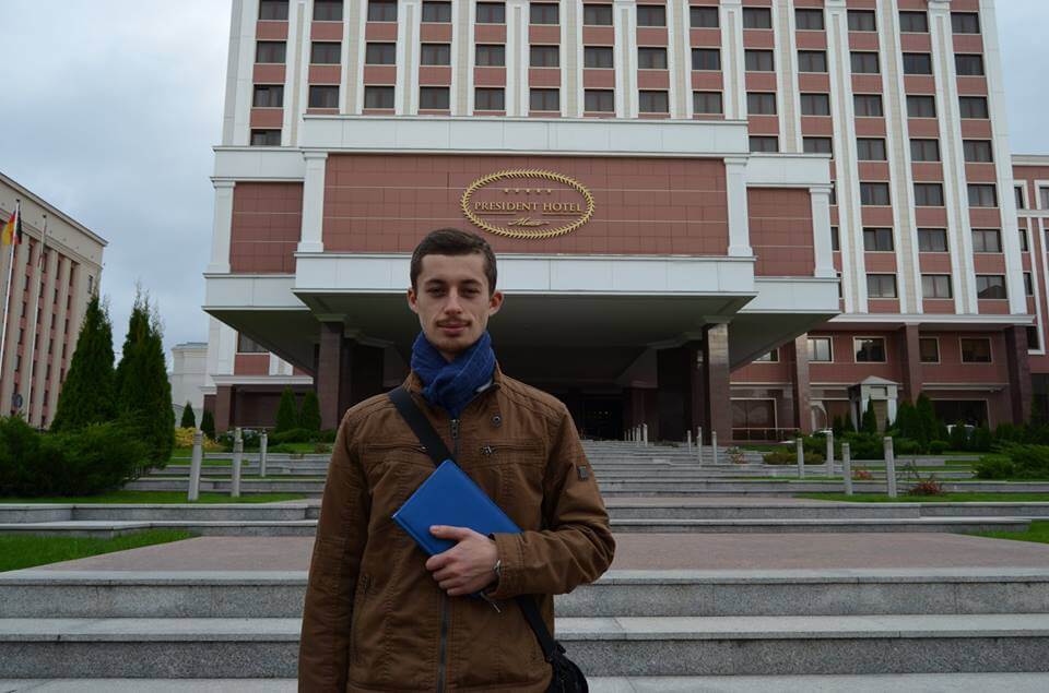 Роберт Коваль Роберт Коваль