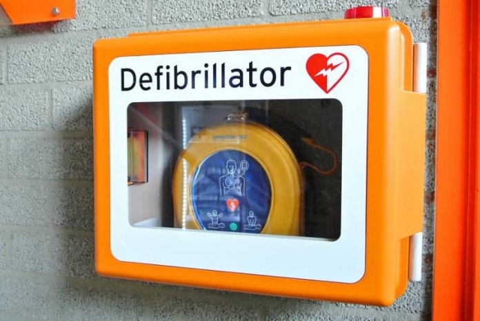 defibrillator-809447_960_720-800x535