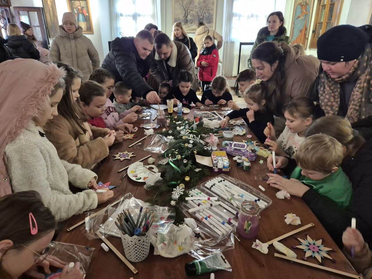 Слідами Святого Миколая: де шукати святковий настрій в Острозі