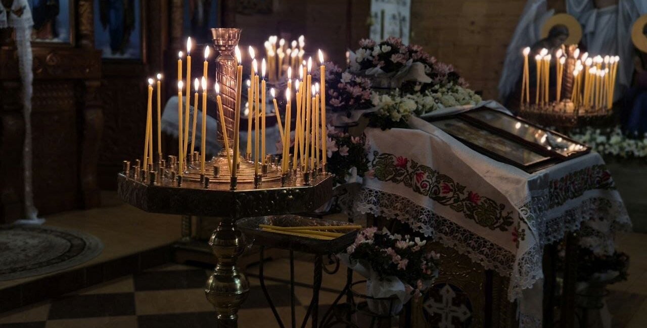 Світло Воскресіння: як Острог зустрічав Великдень у чотирьох храмах